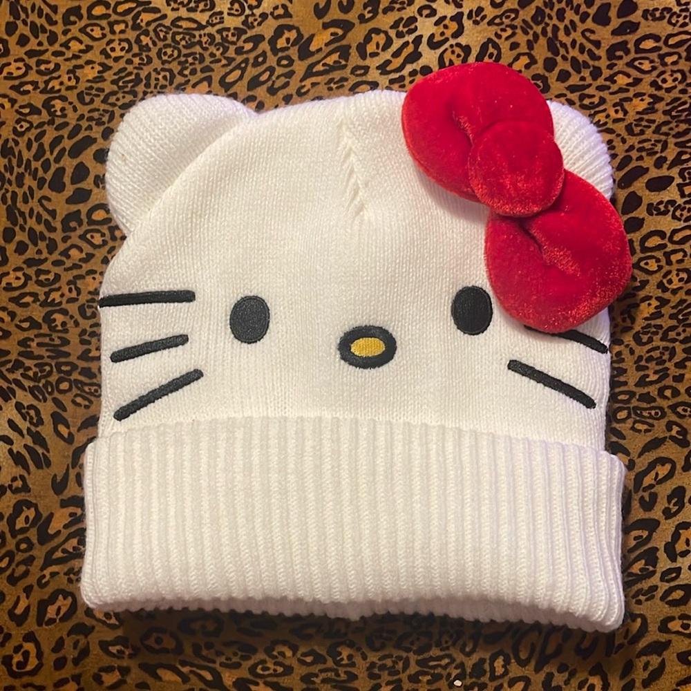 Hello kitty beanie